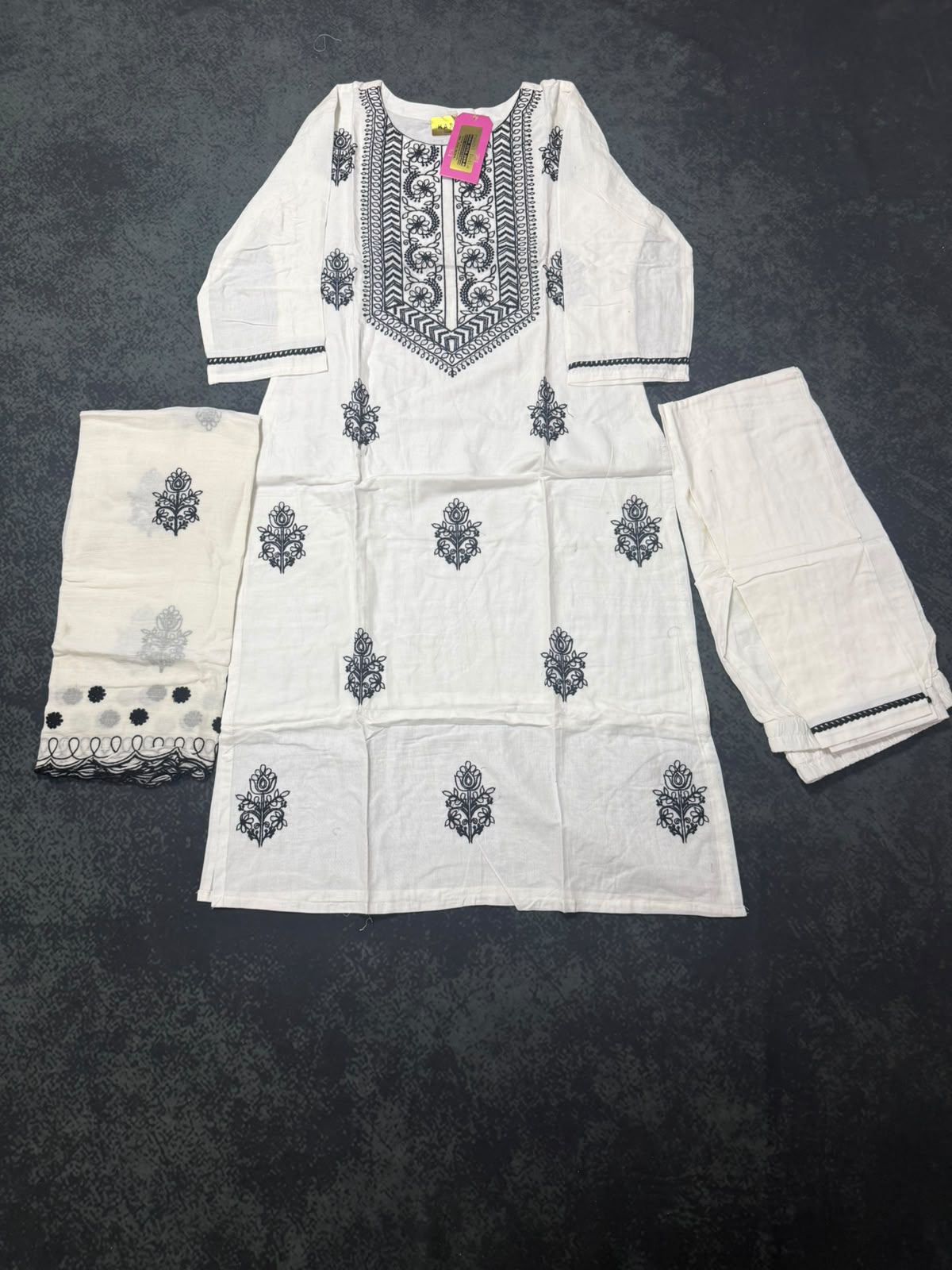 Mulcotton 3 Piece Kurta Set