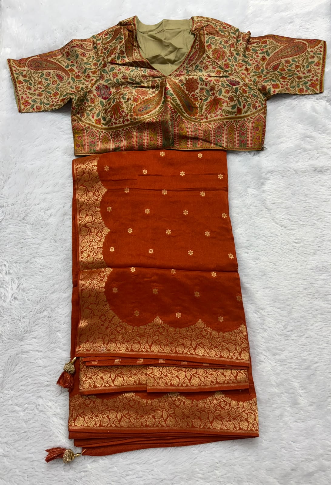Pure Dola Crepe Saree With Pasmina Stitched Blouse