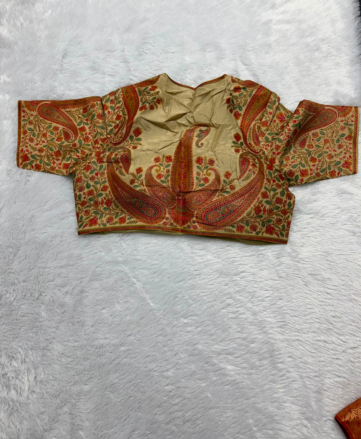 Pure Dola Crepe Saree With Pasmina Stitched Blouse