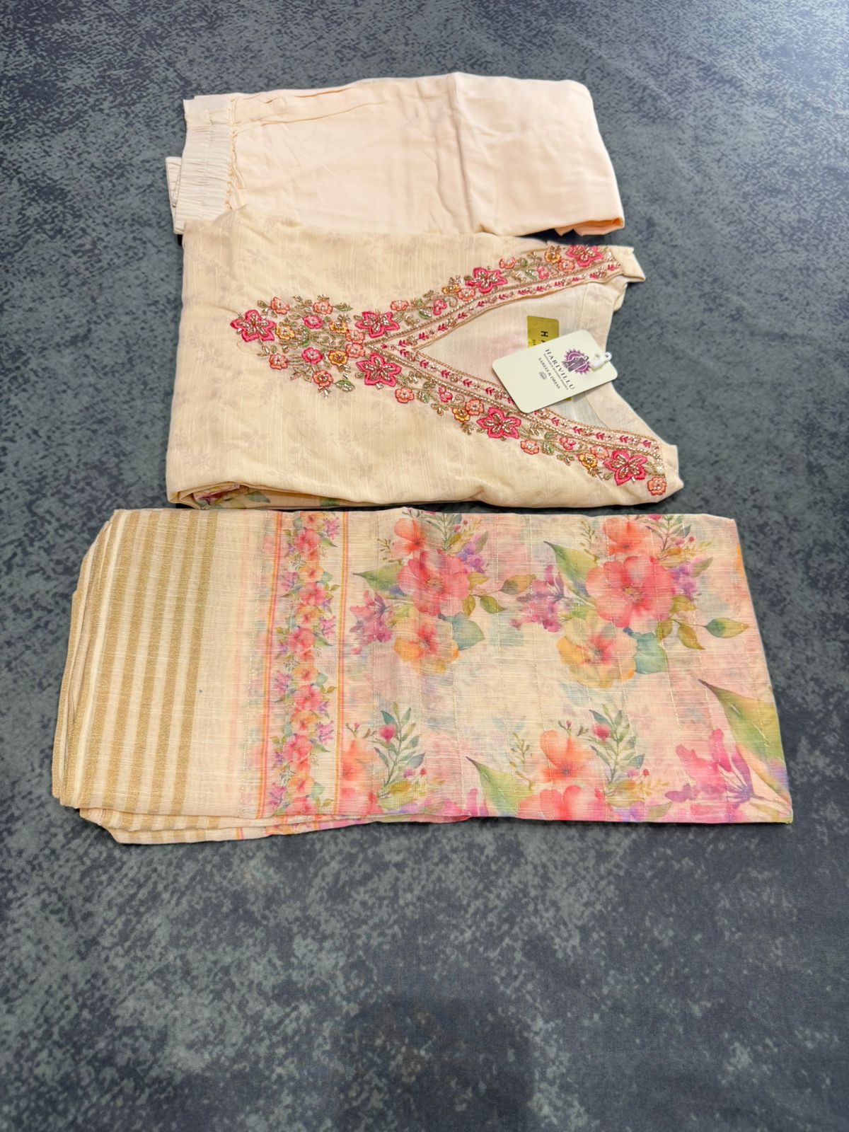 Lenin 3 Piece Kurta Set