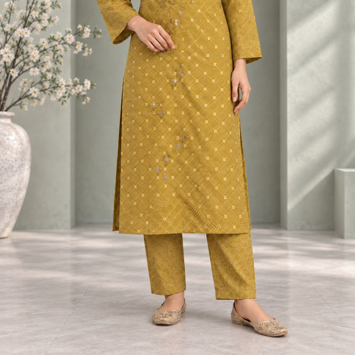 Soft Crepe 3 Piece Kurta Set With Inner