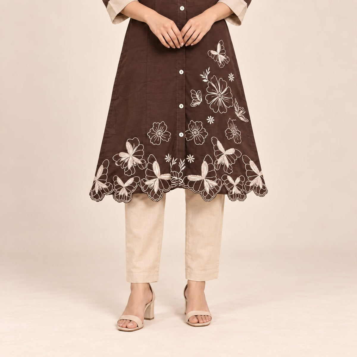 Mul Chanderi 2 Piece Cord Set With Collar Neck Design